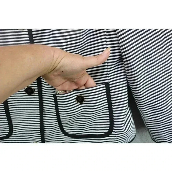 Talbots Black and White Striped Blazer-Size 12 - Picture 6 of 10